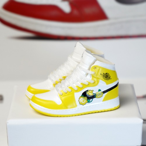 신발 미니어쳐 Nike Air Jordan 1 AJ1 yellow rose MT-0197