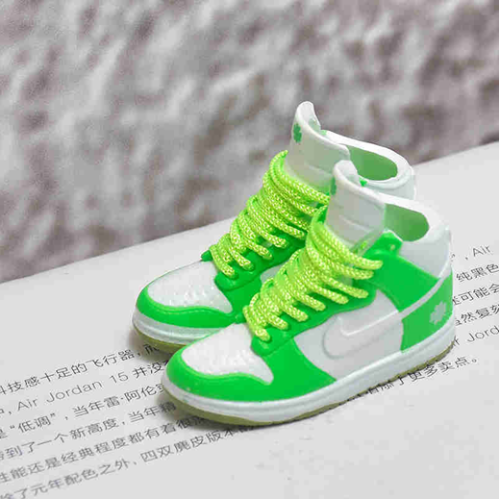 신발 미니어쳐 Nike DUNK special edition high-top white and green four-leaf clover MT-0593