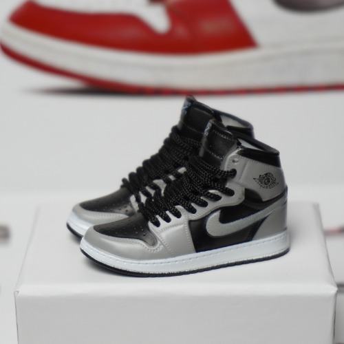 신발 미니어쳐 Nike Air Jordan 1 AJ1 Shadow Gray 2.0 MT-0160