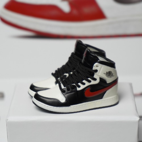 신발 미니어쳐 Nike Air Jordan 1 AJ1 Red hook red panda MT-0149