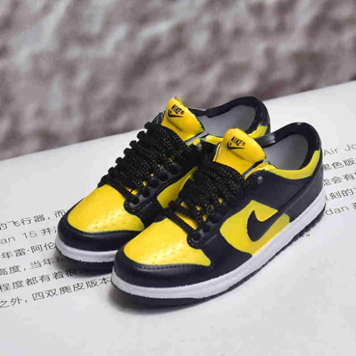 신발 미니어쳐 Nike SB DUNK blue and yellow MT-0517