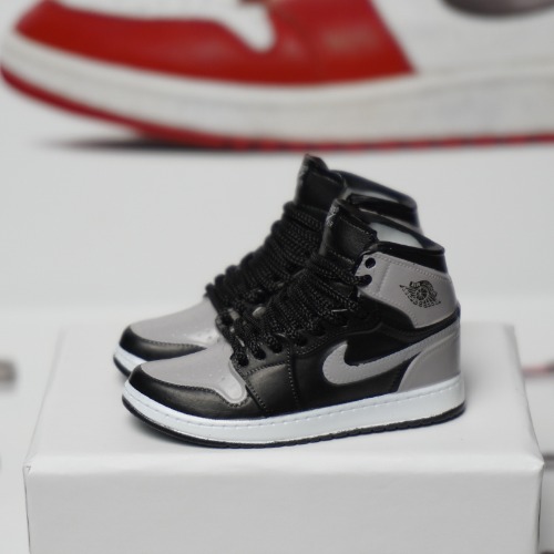 신발 미니어쳐 Nike Air Jordan 1 AJ1 shadow gray MT-0159