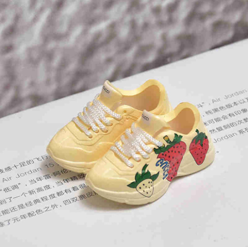 신발 미니어쳐 G*cci dad shoes strawberry MT-0787