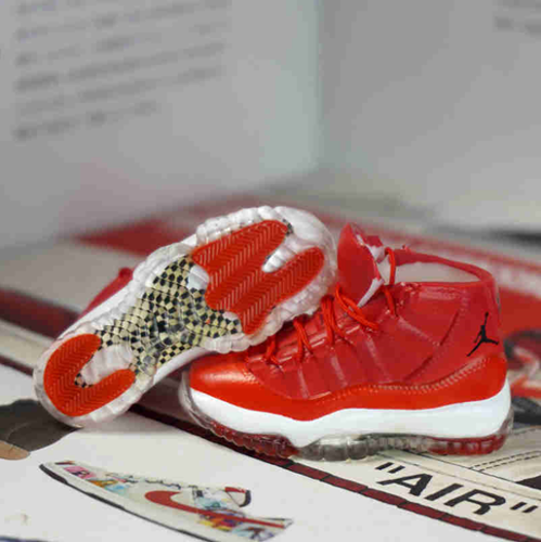 신발 미니어쳐 Nike Air Jordan 11 AJ11 11 red MT-0308
