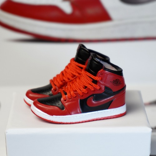 신발 미니어쳐 Nike Air Jordan 1 AJ1 Invert black and red MT-0123