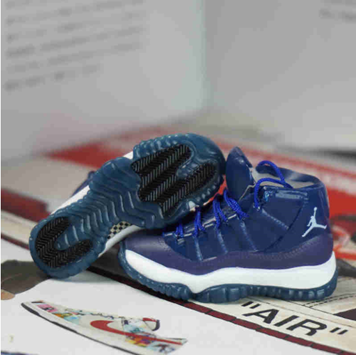 신발 미니어쳐 Nike Air Jordan 11 AJ11 11 blue suede MT-0324